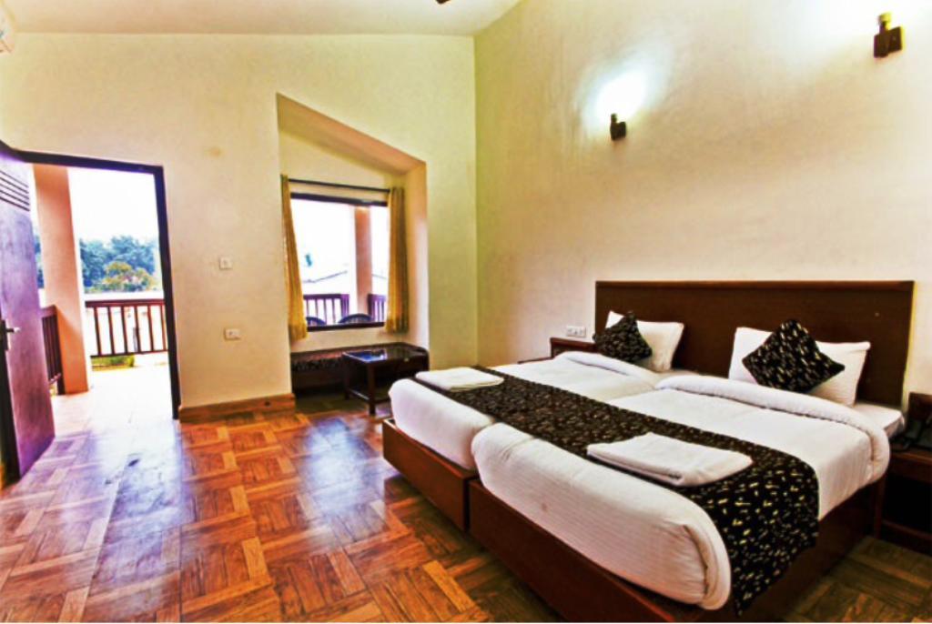 Corbett Rattan Otel Garjia Dış mekan fotoğraf